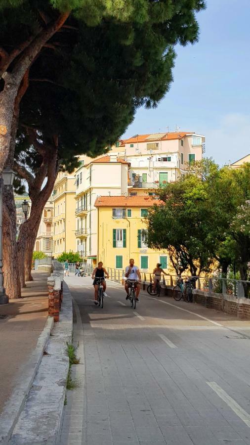 Appartamento In Centro Storico Sanremo Ngoại thất bức ảnh